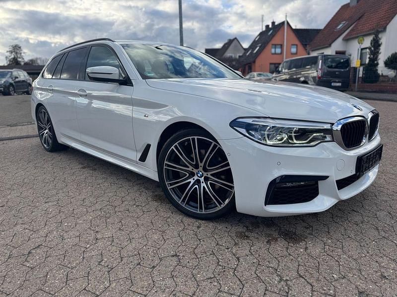 Gebraucht BMW 520 M Sport 190 PS (139 kW) 2018 Weiß Kombi