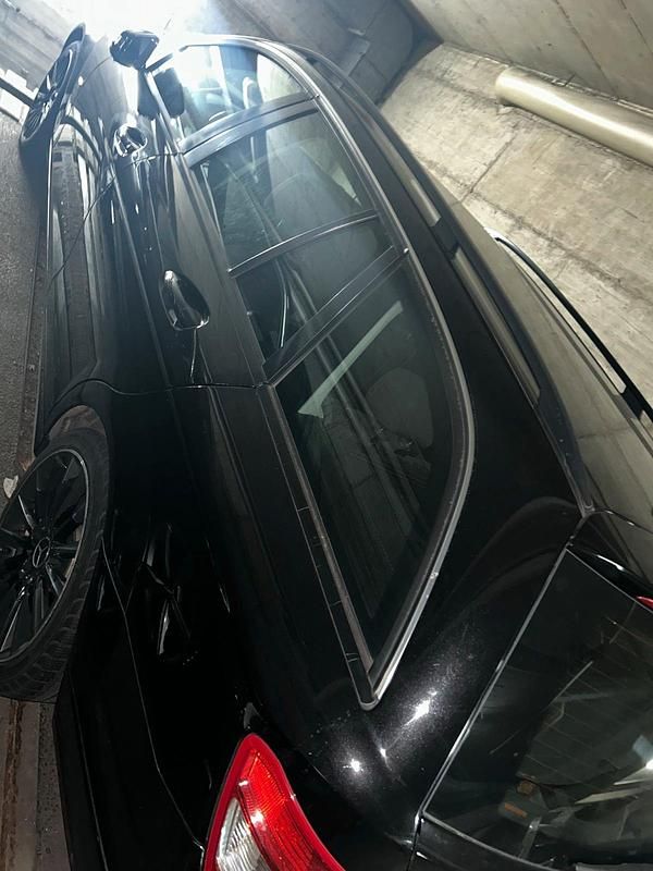 Gebraucht Mercedes C200 136 PS (100 kW) 2011 Schwarz Kombi