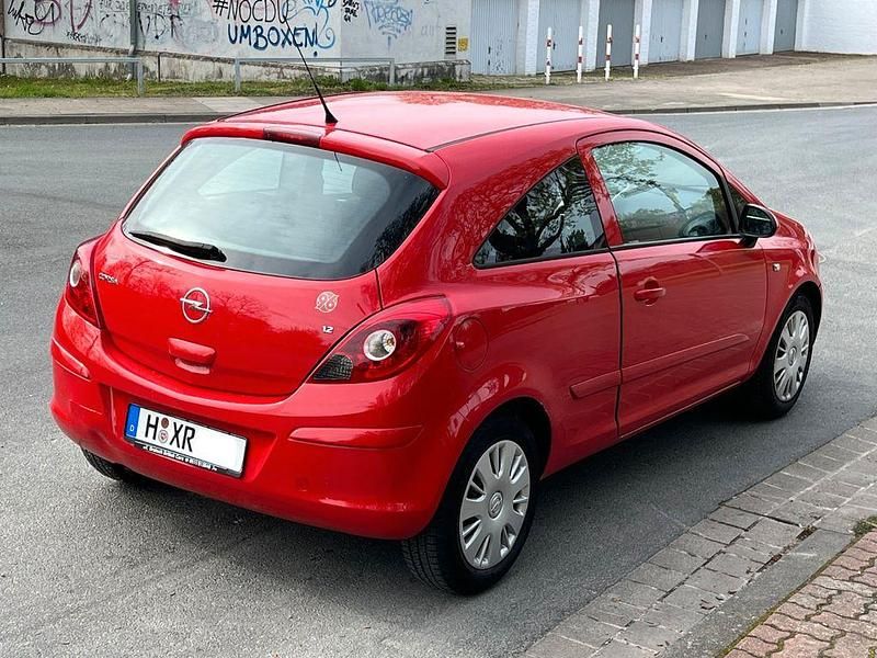 Gebraucht Opel Corsa 80 PS (58 kW) 2008 Rot Kleinwagen