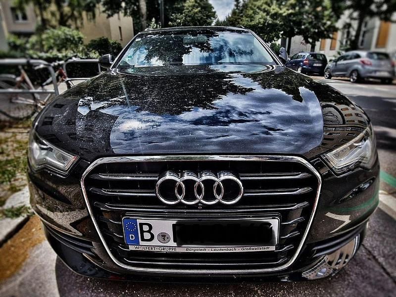 Gebraucht Audi A6 177 PS (130 kW) 2011 Schwarz Kombi