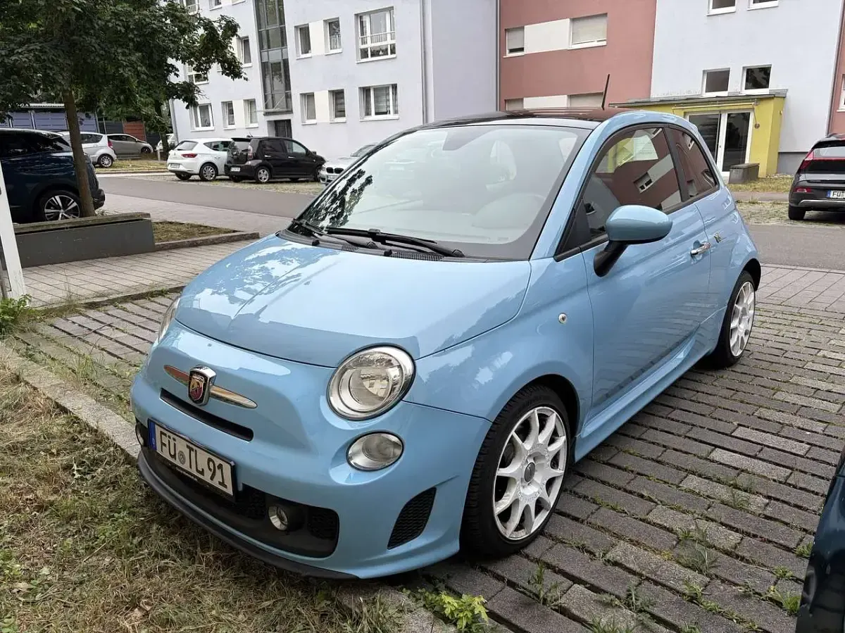 Gebraucht Abarth 500 135 PS (99 kW) 2013 Blau Kleinwagen