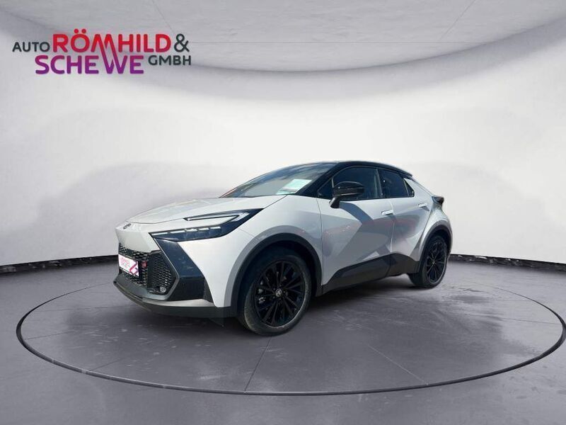 Dynamic grey metallic / dach s Neu 2025 Toyota C-HR Sport SUV | 47.725 € (Etwas zu teuer) - Bild 1/4