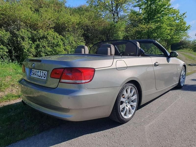 Gebraucht BMW 325 Cabriolet 218 PS (160 kW) 2007 Cabrio