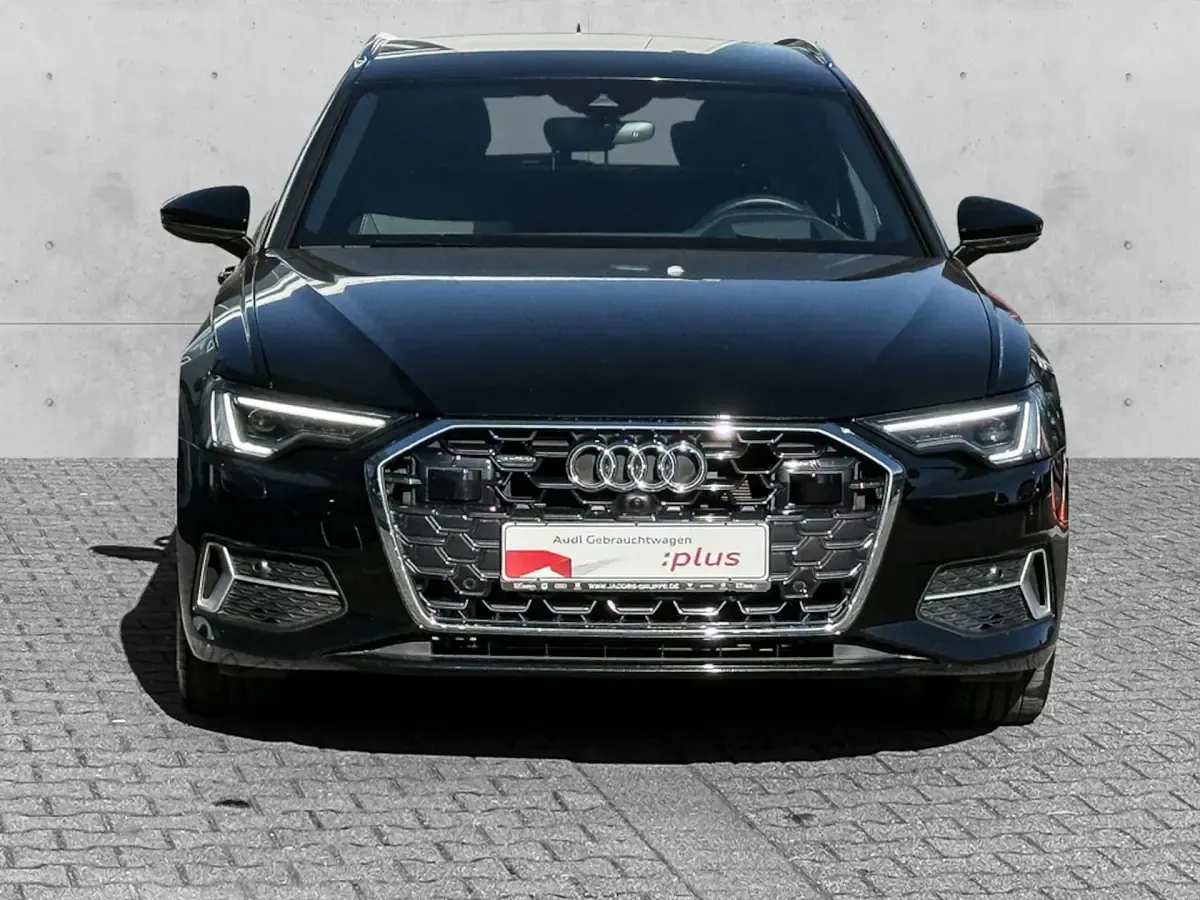 Second-hand Audi A6 Advanced Plus 286 CP (210 kW) 2025 Negru Break