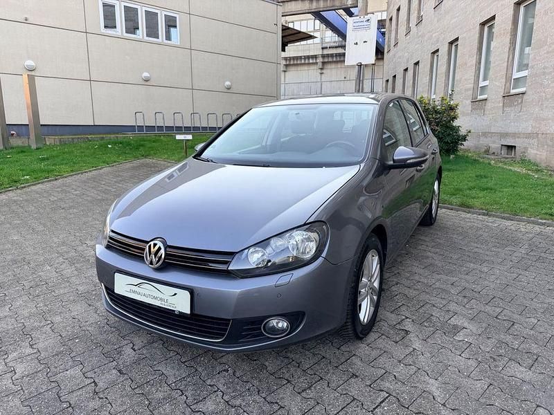 Gebraucht VW Golf VI Highline 122 PS (89 kW) 2010 Grau Kleinwagen