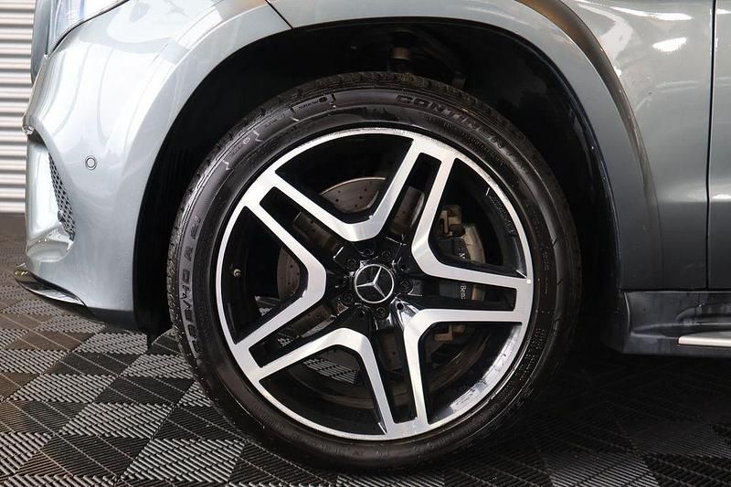 Gebraucht Mercedes GLS500 455 PS (334 kW) 2019 Grau SUV