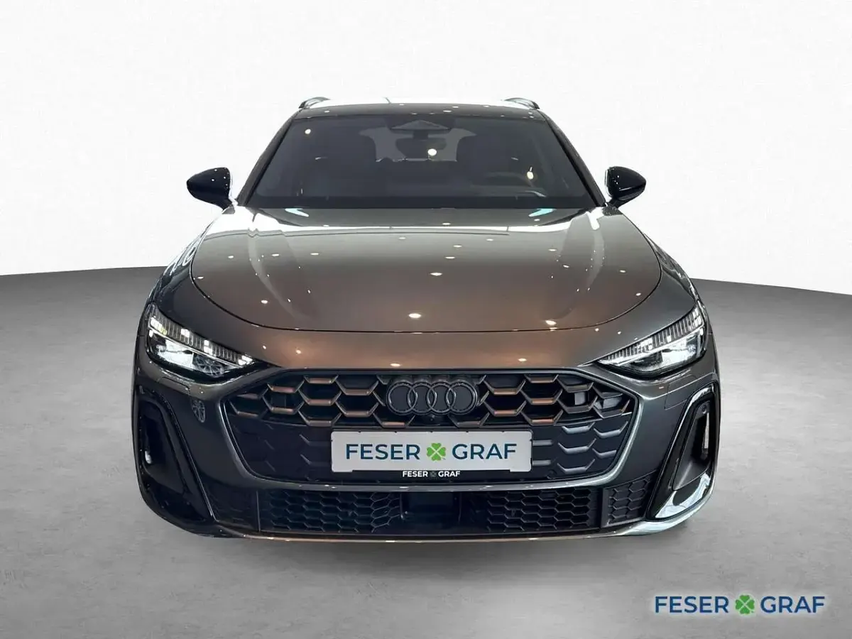 Gebraucht Audi A5 S-Line 204 PS (150 kW) 2025 Daytonagrau perleffekt Kombi