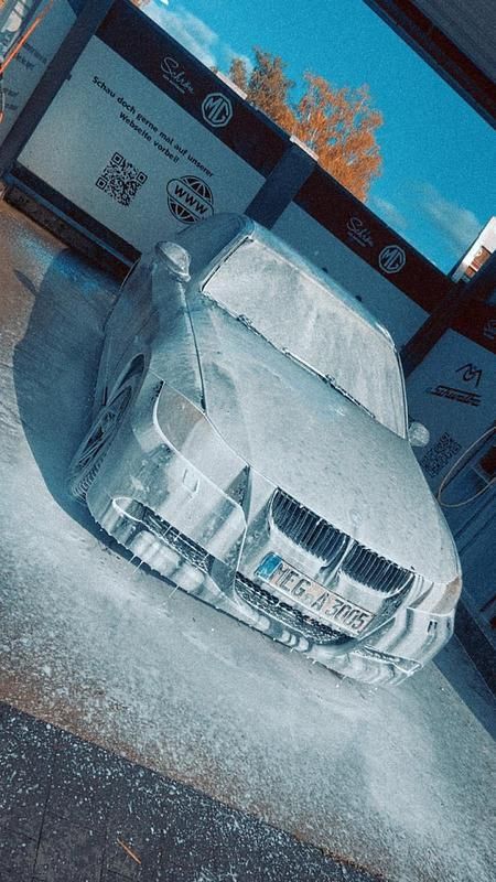 Gebraucht BMW 318 141 PS (103 kW) 2006 Grau Limousine