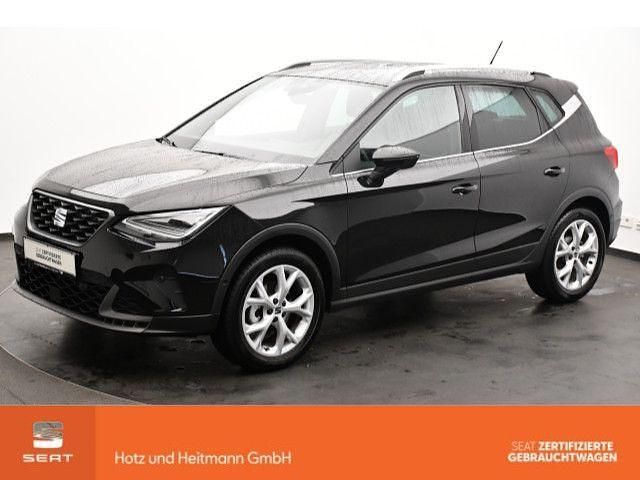 Mitternachtsschwarz Gebraucht 2024 Seat Arona FR SUV | 24.590 € (Teuer) - Bild 1/4