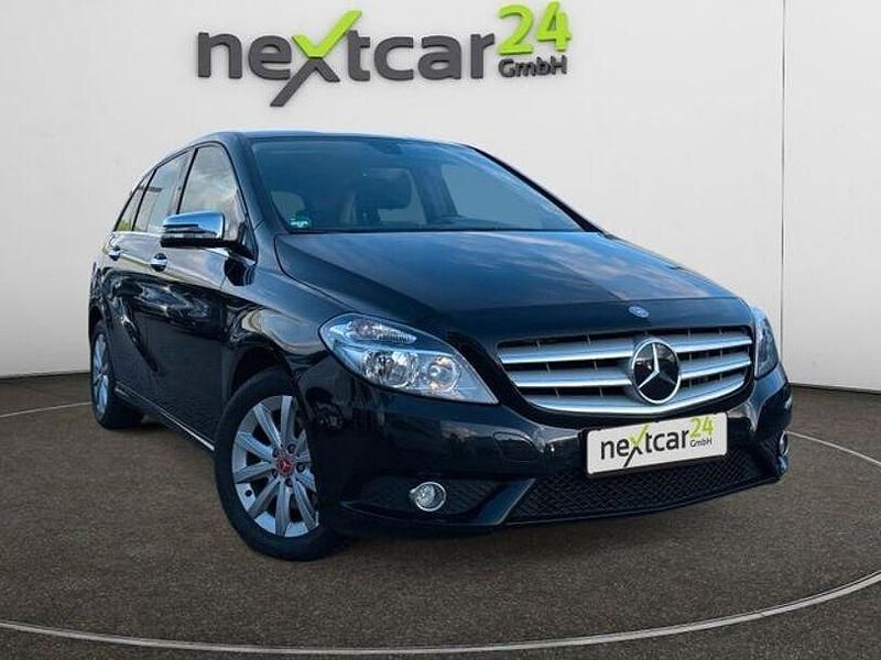 Gebraucht Mercedes B220 170 PS (125 kW) 2013 Schwarz Van / Kleinbus