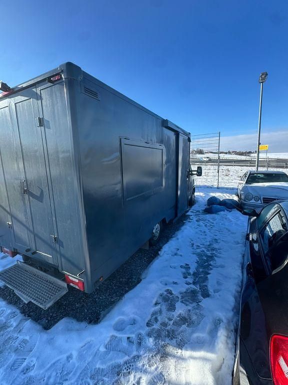 Gebraucht Iveco Massif 106 PS (77 kW) 2011 Grau Van / Kleinbus