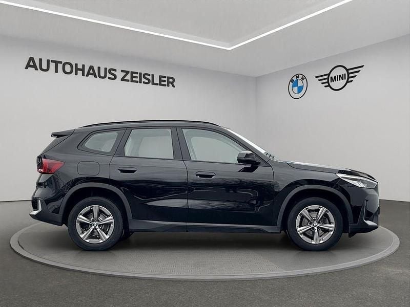 Second-hand BMW X1 Shadowline 150 CP (110 kW) 2023 Negru SUV