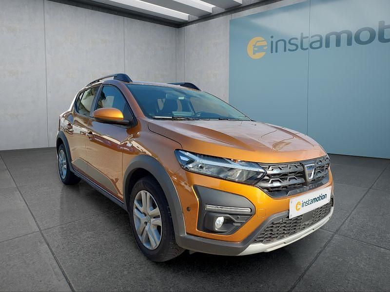 Gebraucht Dacia Sandero Stepway 91 PS (66 kW) 2023 Orange Kleinwagen