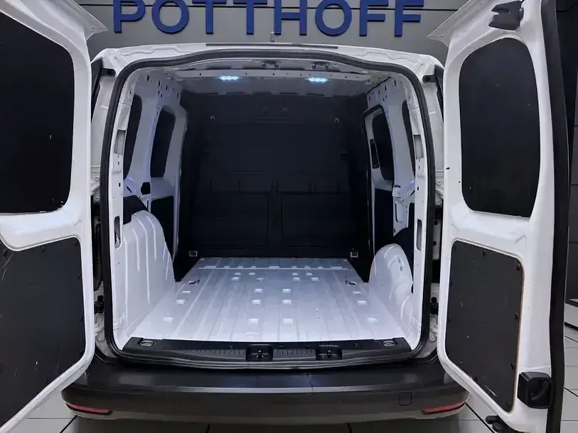 Gebraucht VW Caddy 75 PS (55 kW) 2022 Candyweiß Van / Kleinbus