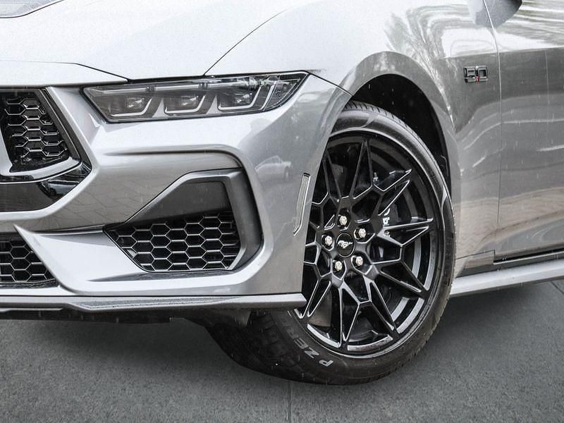 Neu Ford Mustang Convertible 446 PS (328 kW) 2026 Grau Cabrio