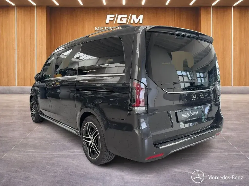 Gebraucht Mercedes V300 Avantgarde 237 PS (174 kW) 2025 Graphitgrau Van / Kleinbus