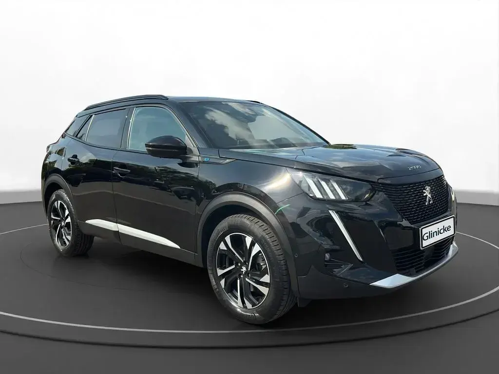 Gebraucht Peugeot e-2008 GT 100 kW (136 PS) 2022 Schwarz SUV