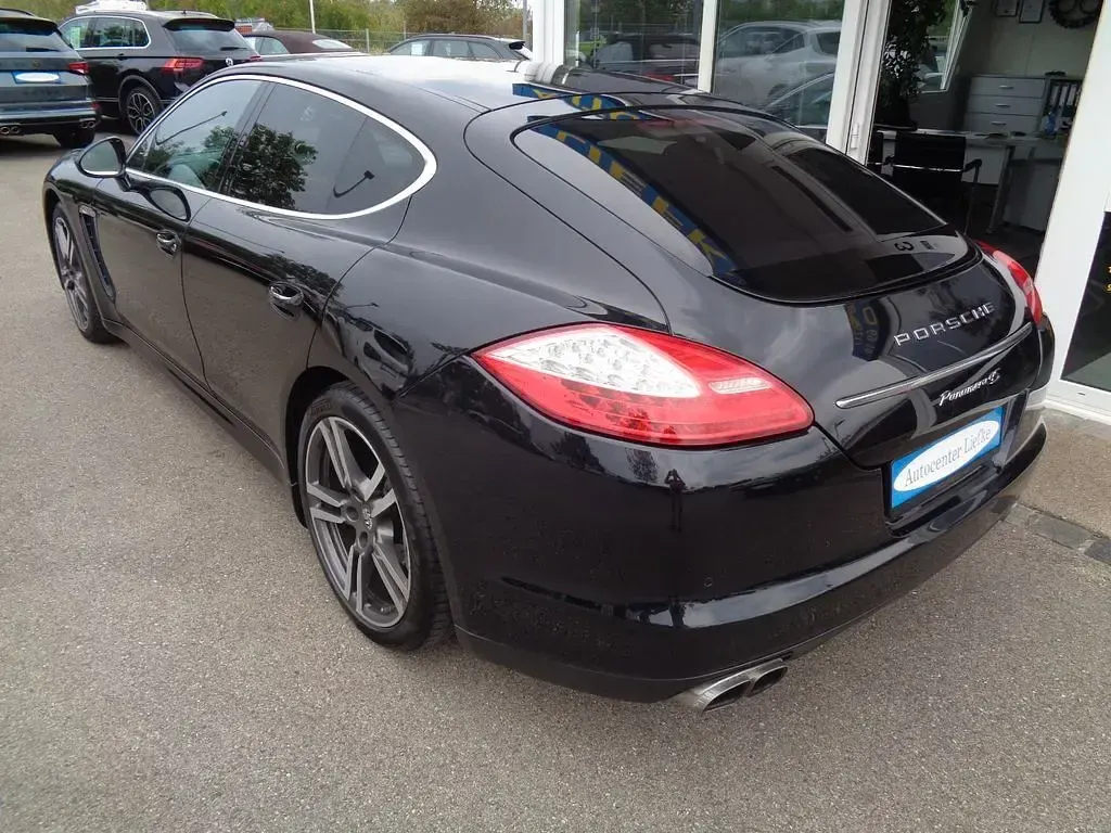 Gebraucht Porsche Panamera 4S 400 PS (294 kW) 2010 Schwarz Kleinwagen