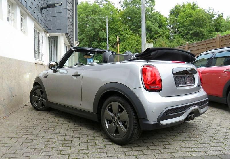 Gebraucht Mini Cooper S Cabriolet 178 PS (130 kW) 2023 Silber Cabrio