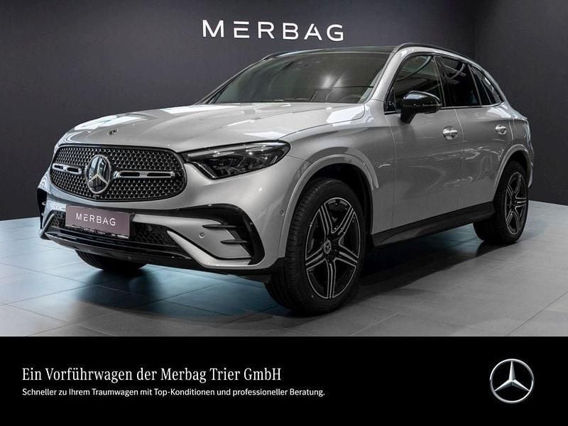 Silber Gebraucht 2026 Mercedes GLC300e AMG line SUV | 71.500 € (Fairer Preis) - Bild 1/4