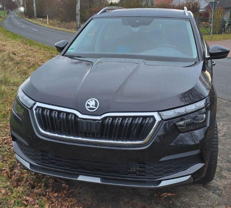 Schwarz Gebraucht 2020 Skoda Kamiq Style SUV | 20.500 € (Fairer Preis) - Bild 1/4