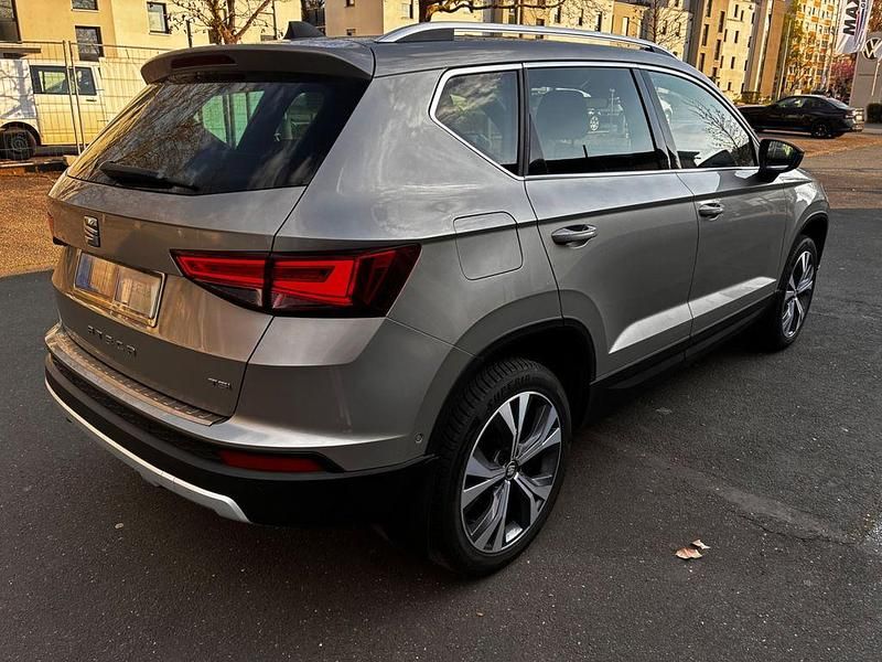 Gebraucht Seat Ateca XCELLENCE 150 PS (110 kW) 2017 Beige SUV