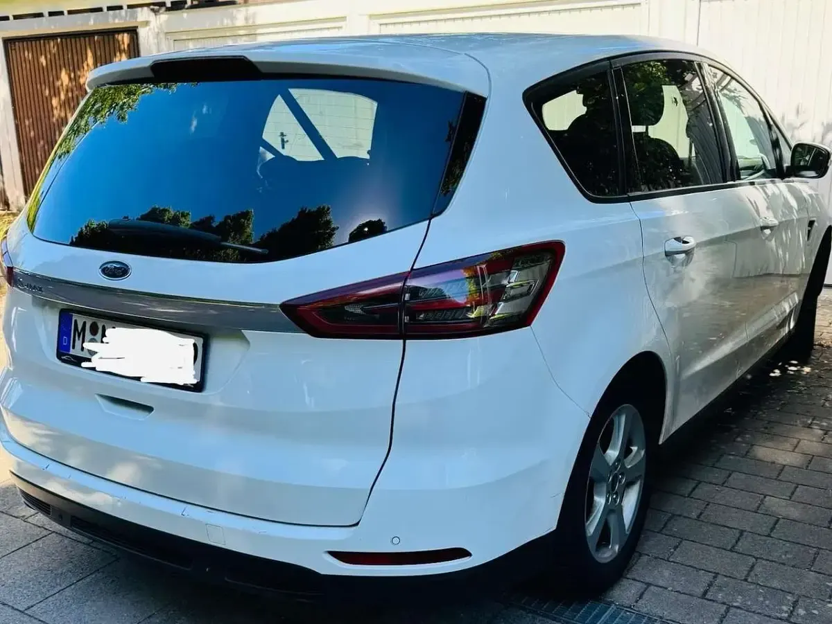 Gebraucht Ford S-MAX S 150 PS (110 kW) 2016 Weiß Van / Kleinbus