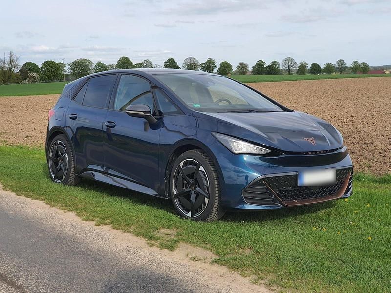 Gebraucht Cupra Born e-Boost 169 kW (231 PS) 2022 Blau Kleinwagen