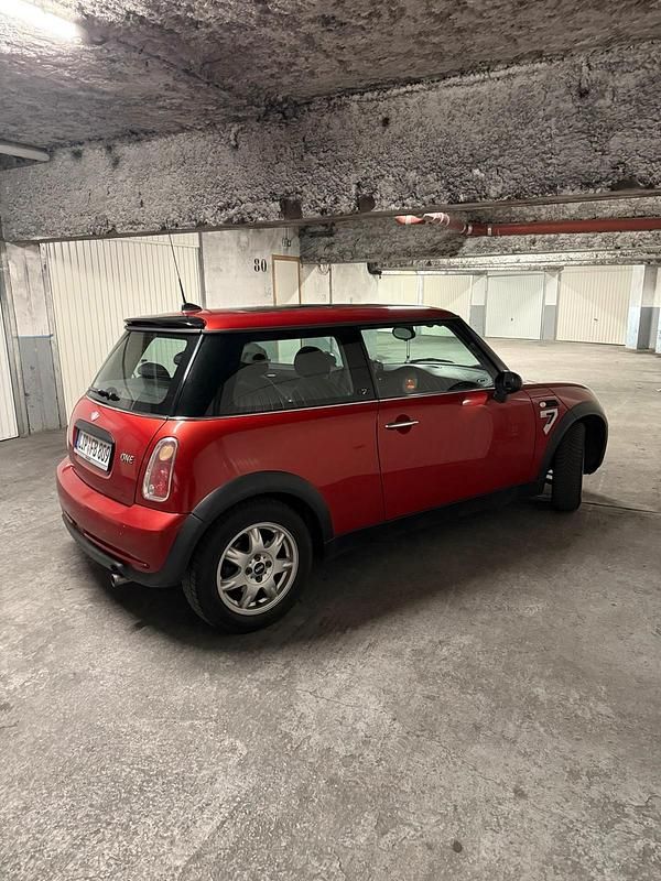 Rot Gebraucht 2006 Mini Cooper Kleinwagen | 3.200 € (Superpreis) - Bild 1/4
