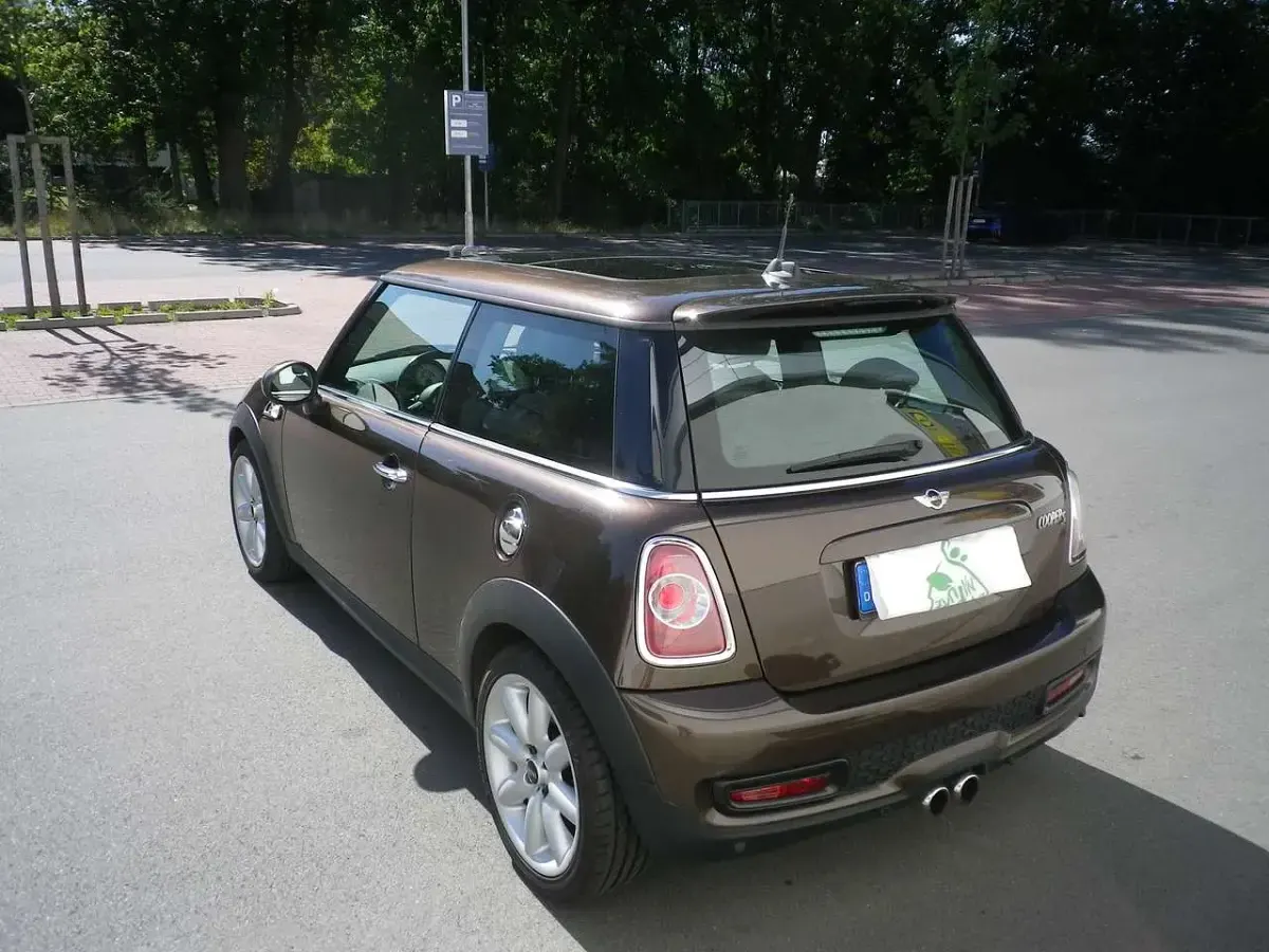 Gebraucht Mini Cooper S 184 PS (135 kW) 2011 Braun Kleinwagen
