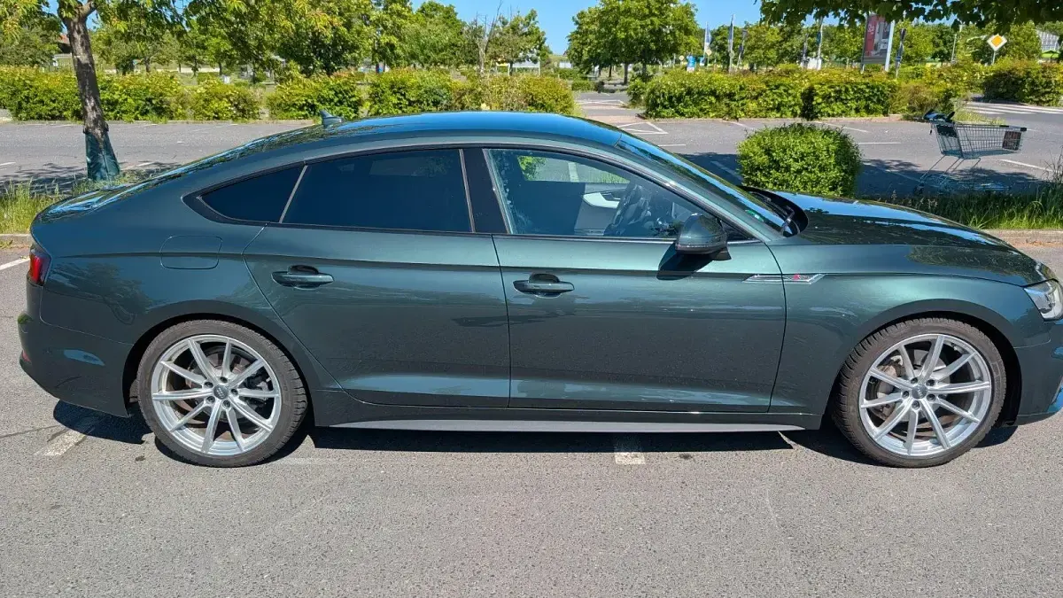 Gebraucht Audi A5 Sportback S-Line 190 PS (139 kW) 2019 Grün Kleinwagen