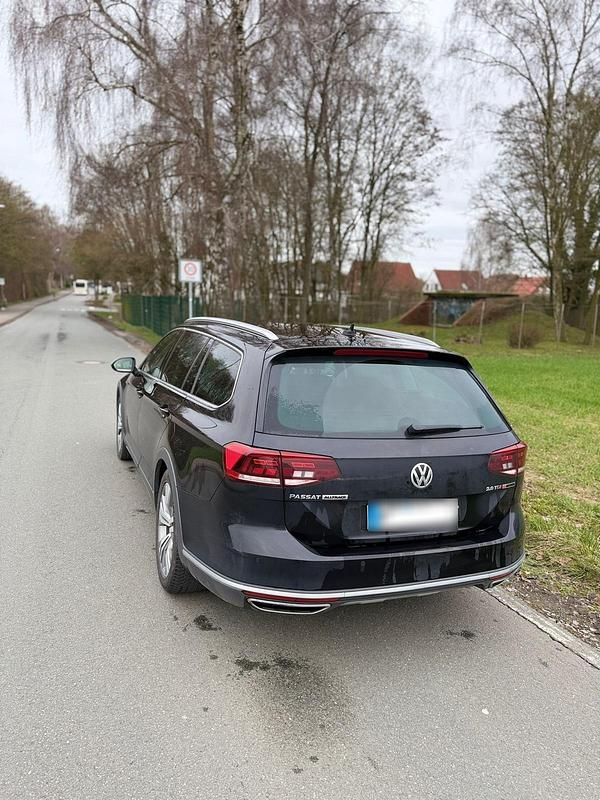 Gebraucht VW Passat Alltrack 190 PS (139 kW) 2017 Schwarz Kombi