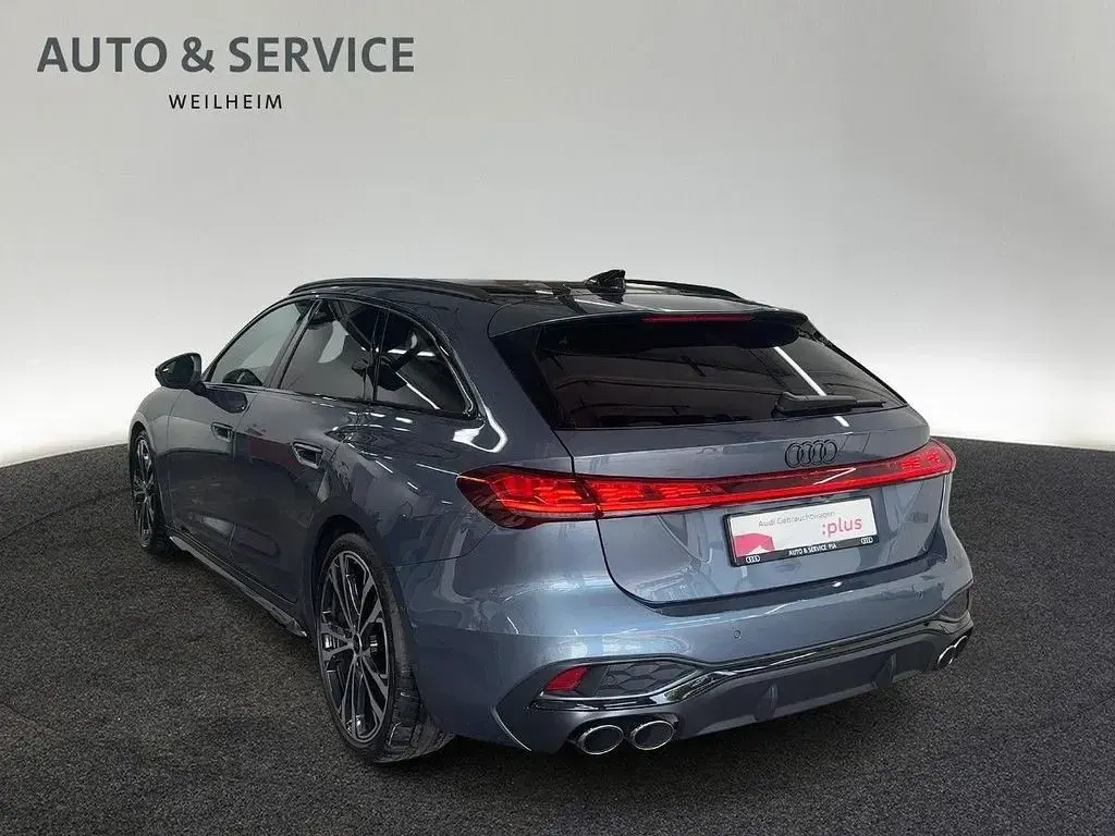 Gebraucht Audi S5 Sport 367 PS (269 kW) 2025 Horizontblau metallic Kombi