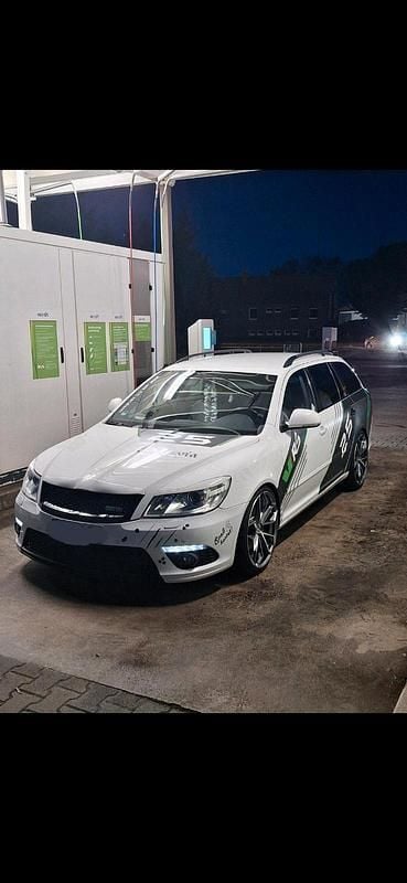 Gebraucht Skoda Octavia RS 170 PS (125 kW) 2009 Weiß Kombi