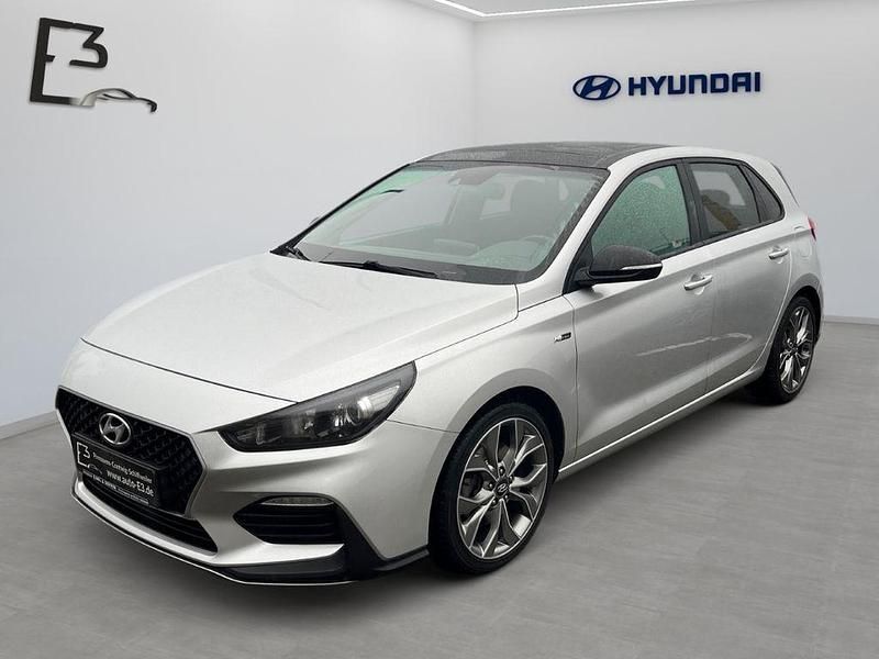 Silber Gebraucht 2019 Hyundai i30 N Line Limousine | 17.990 € (Fairer Preis) - Bild 1/4