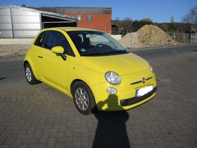 Gelb Gebraucht 2009 Fiat 500 Lounge Limousine | 3.350 € (Fairer Preis) - Bild 1/4