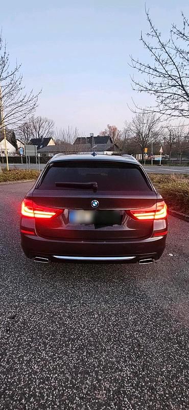 Gebraucht BMW 540 320 PS (235 kW) 2018 Grau Kombi