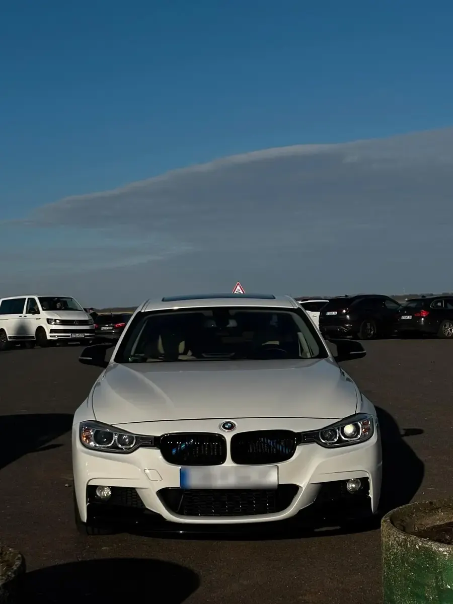 Gebraucht BMW 328 M Sport 245 PS (180 kW) 2013 Weiß Limousine