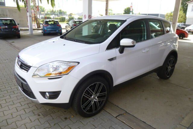 Gebraucht Ford Kuga Trend 140 PS (102 kW) 2011 Weiß SUV