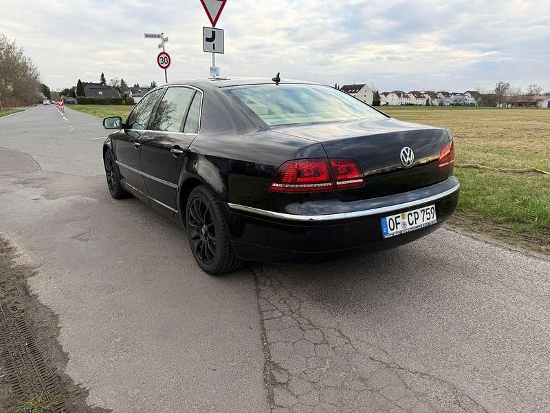Gebraucht VW Phaeton 239 PS (175 kW) 2013 Schwarz Limousine
