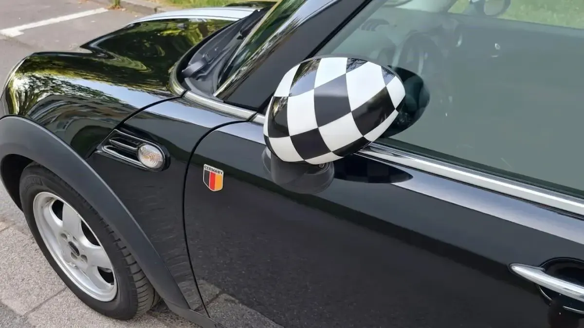 Gebraucht Mini Cooper 120 PS (88 kW) 2009 Schwarz Kleinwagen