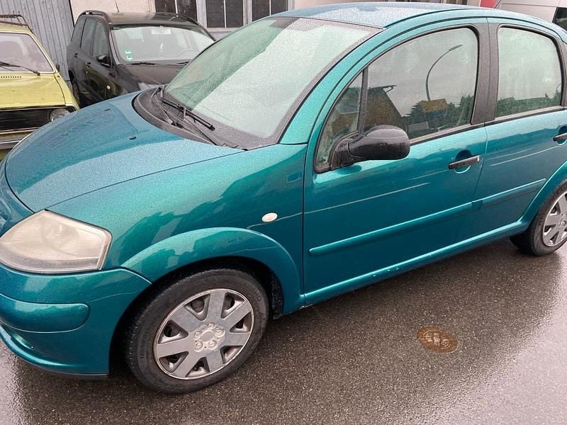 Gebraucht Citroën C3 73 PS (53 kW) 2004 Grün Kleinwagen