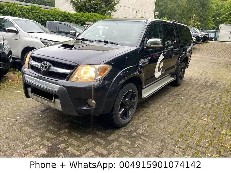 Silber metallic Gebraucht 2007 Toyota HiLux Abholung | 12.600 € (Superpreis) - Bild 1/4