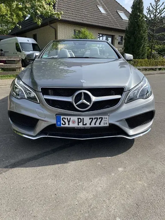 Gebraucht Mercedes E500 408 PS (300 kW) 2015 Silber Cabrio