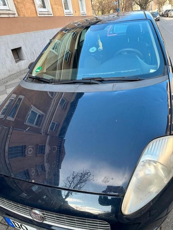 Blau Gebraucht 2006 Fiat Punto Evo Kleinwagen | 1.000 € - Bild 1/4