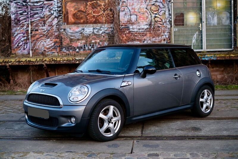 Grau Gebraucht 2009 Mini Cooper S Kleinwagen | 7.250 € (Guter Preis) - Bild 1/4