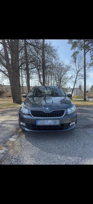 Gebraucht Skoda Fabia Ambition 75 PS (55 kW) 2018 Grau Kombi