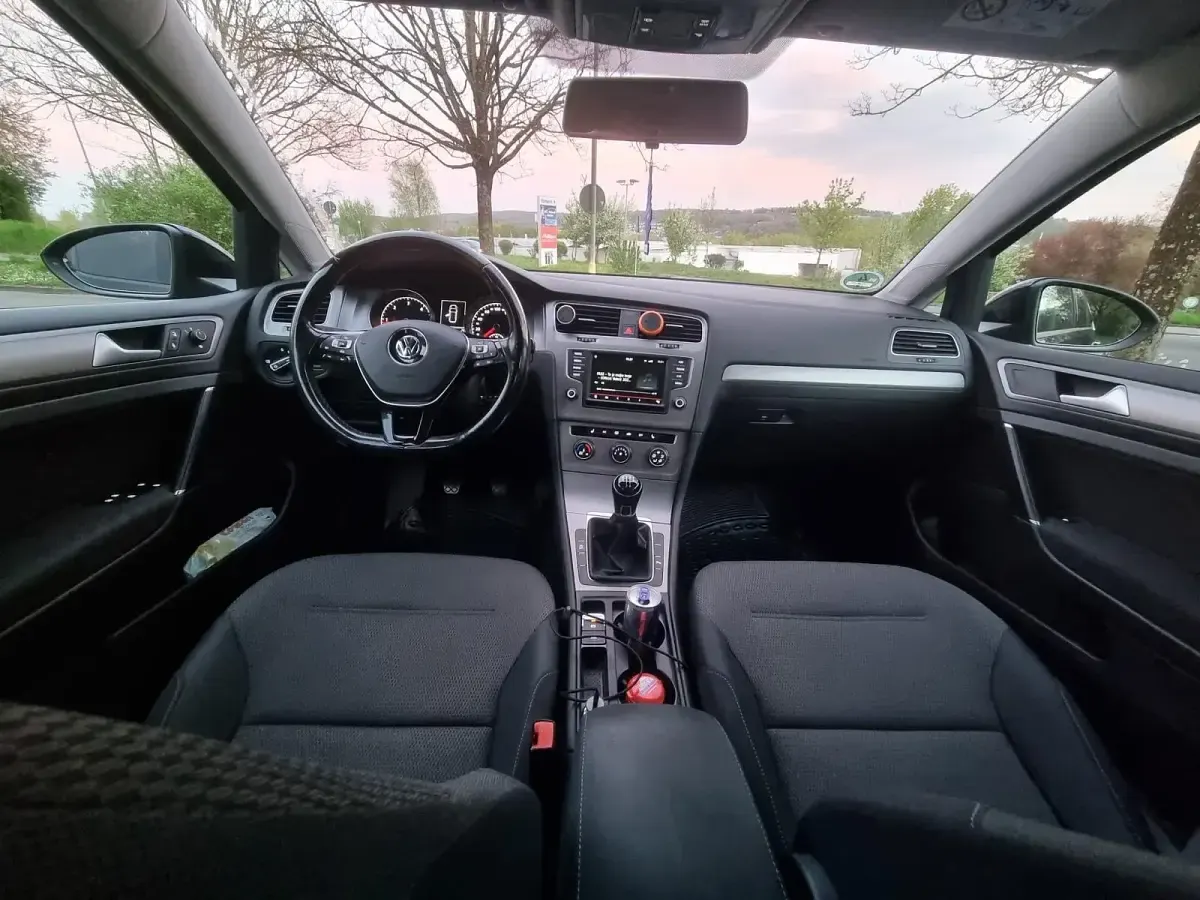 Używany VW Golf VII 110 KM (80 kW) 2015 Czarny Kombi