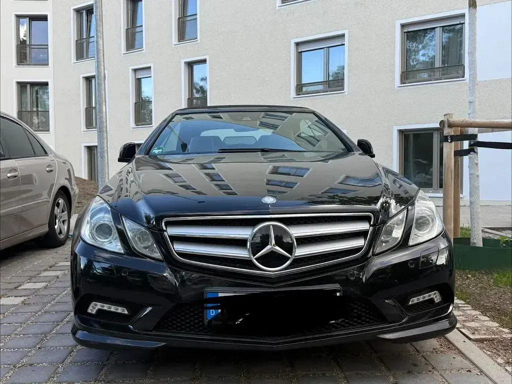 Gebraucht Mercedes E350 Avantgarde 231 PS (169 kW) 2010 Schwarz Cabrio