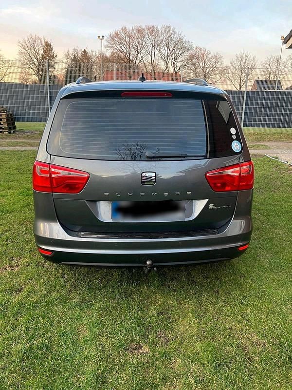 Gebraucht Seat Alhambra 140 PS (102 kW) 2011 Grau Van / Kleinbus